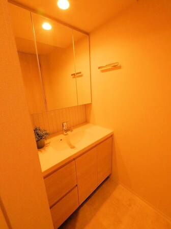 シーズンフラッツ青葉通一番町の物件内観写真